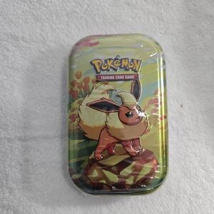 Flareon Trading Card Game Tin